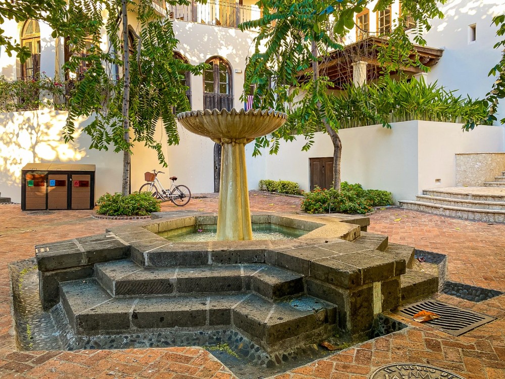 Las Catalinas Image 1
